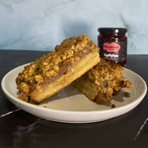Raspberry Apple Crumble Bars